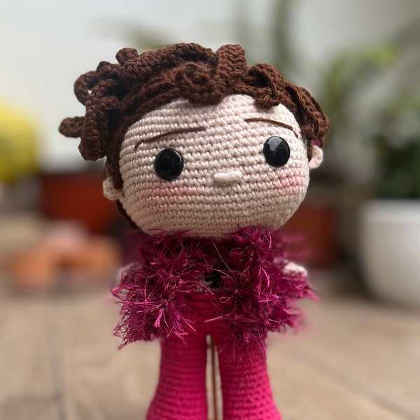 Crochet Amigurumi Doll - Celeb Inspired Amigurumi  - Customizable Famous Singer Plushie - Handmade Plush Pop Star - Funko Pop Coachella