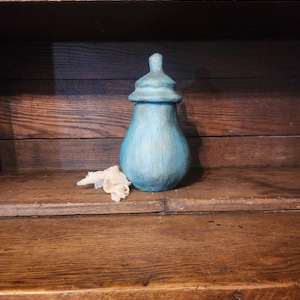 Primitive hand distressed Jar with lid