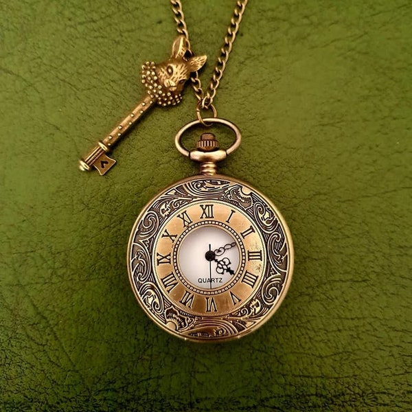 Alice in Wonderland Pocketwatch Necklace with White Rabbit Key