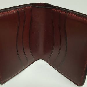 Cartera de cuero borgoña cosida a mano hecha a mano