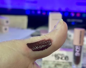 M33 Matte Vegan Lipstick