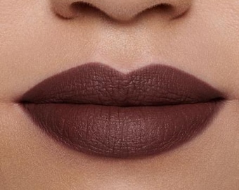 Perfectly Imperfect - Rossetto semi opaco Obsidian
