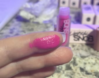 M14 Matte Vegan Lipstick