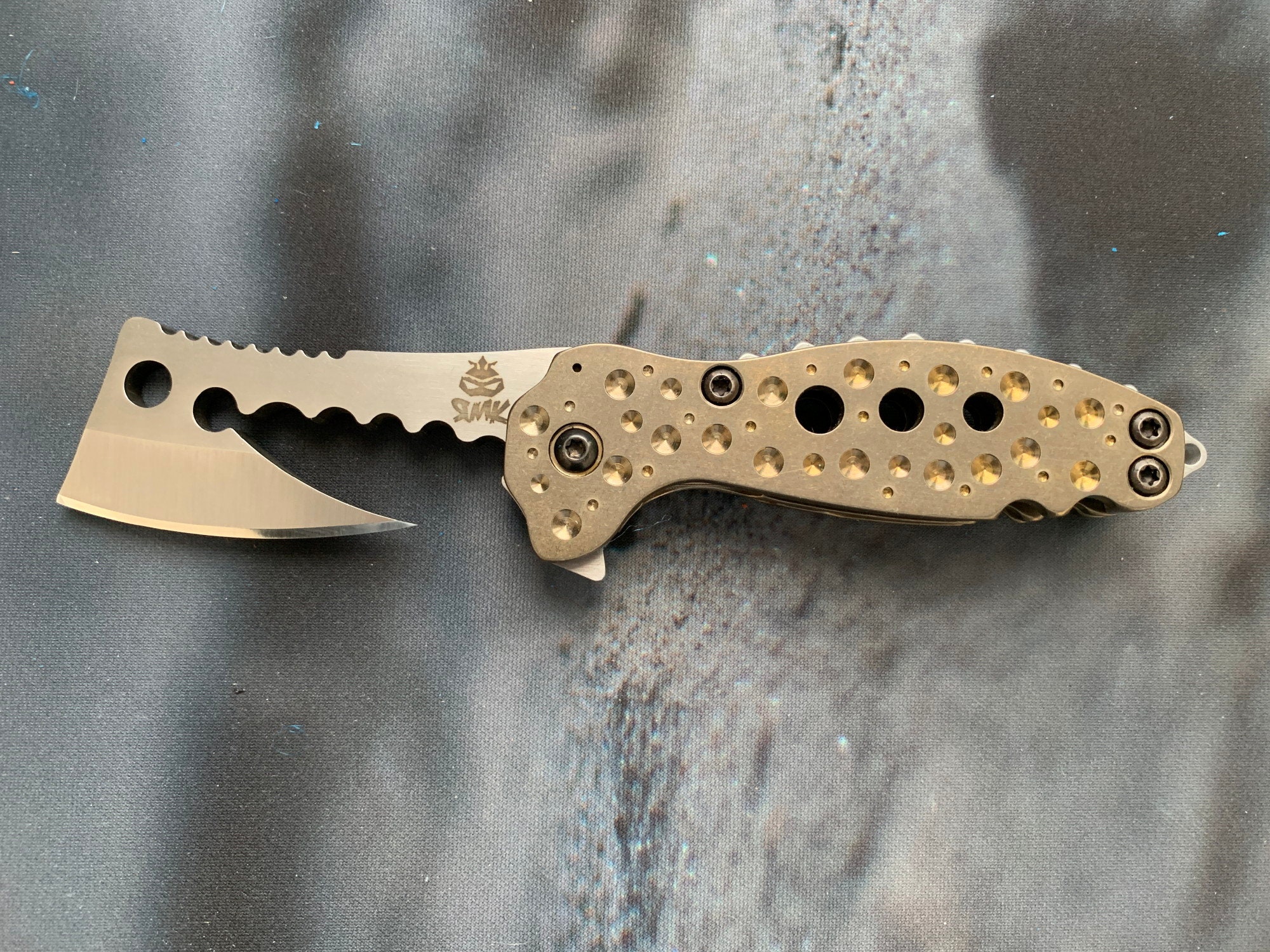 Small Ratchet Folding Knife