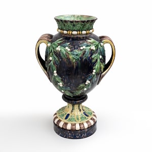 Large Renaissance Majolica vase - France, Palissy - late 19th century.