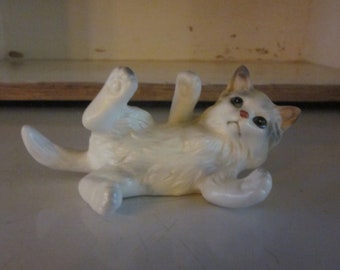 Lefton cat figurine Lefton white laying Persian Angora cat collectible cat mom cat dad pet parent
