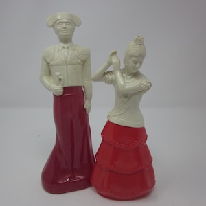 Avon cologne set Matador and Senorita cologne decanters Legend of Love and Primus cologne