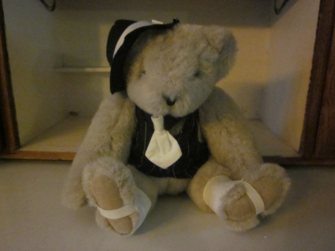 Vermont Teddy Bear Company Buff Teddy Bear With Hat, Tie, Pinstripe
