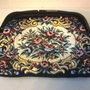 Vintage Petit Point clutch handbag bakelite frame and clasp made in Hong Kong vintage handbag tapestry needlepoint