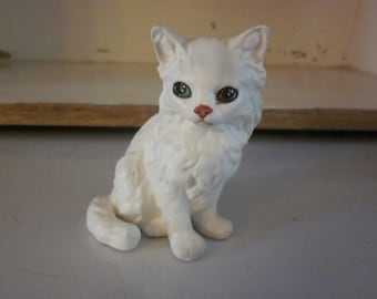Lefton cat figurine Lefton white seated Persian Angora cat collectible Lefton 1513 cat mom cat dad pet parent