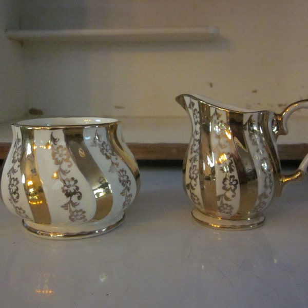 Sadler gold white lustre sugar and creamer number 2822 vintage Sadler creamer and sugar Sadler England