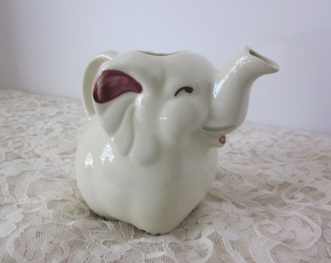 Shawnee Elephant Creamer Figural Elephant Creamer Shawnee Pottery Etsy