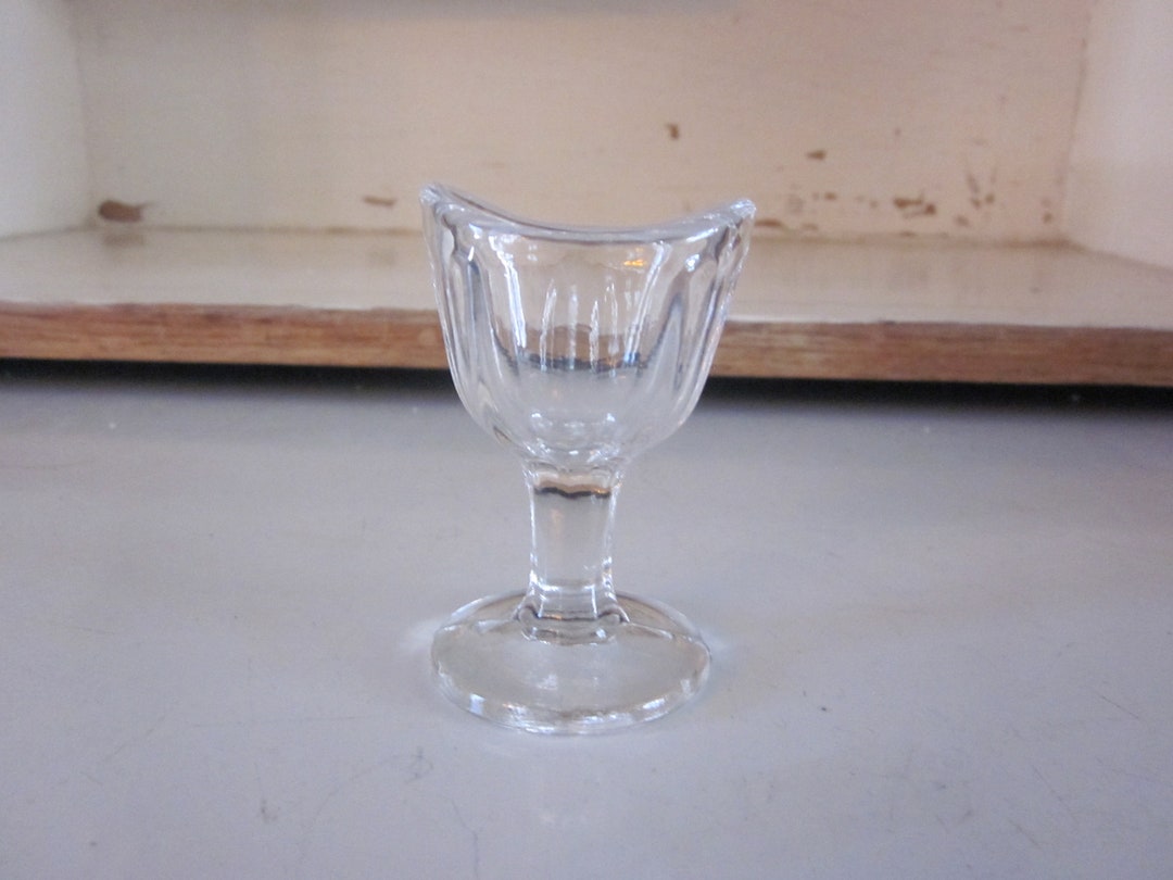 Eye Wash Cup Vintage Eye Wash Cup 2.75 Inch Apothecary Vintage Pedestal