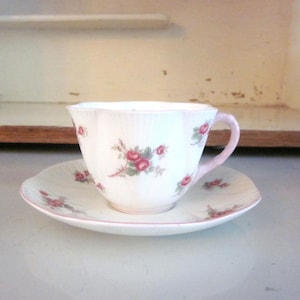 Shelley &quot;Rose Spray&quot; vintage teacup and saucer Shelley China England shabby chic pink rosebuds