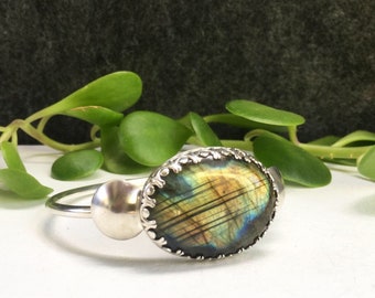 Labradorite bracelet, silver bracelet with labradorite, Bracelet for her, bangle for her