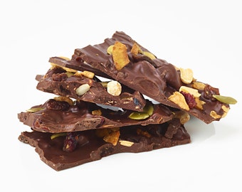 Chocolate Bark With Trail Mix