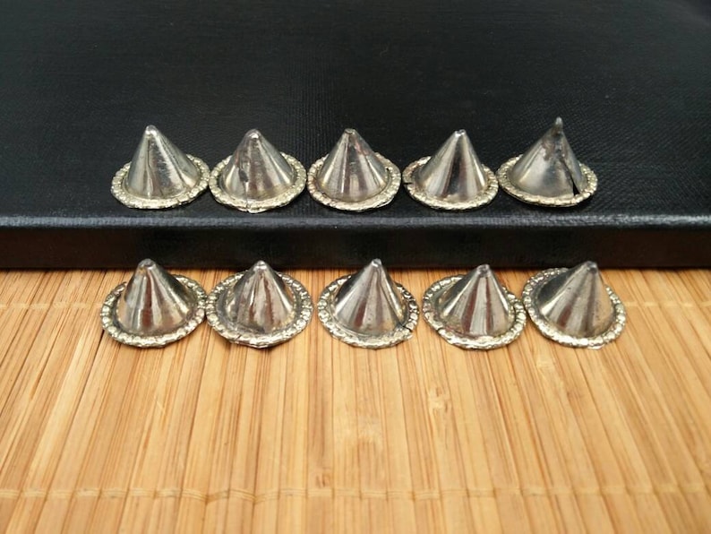 5 Big Waziri Vintage Style Spike Buttons DIY Findings Belly Dancing ...