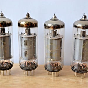 4 piezas 6P1P-EV = EL90, 6AQ5 Tubo tetrodo de salida Svetlana Soviético 1970-80 URSS NUEVO