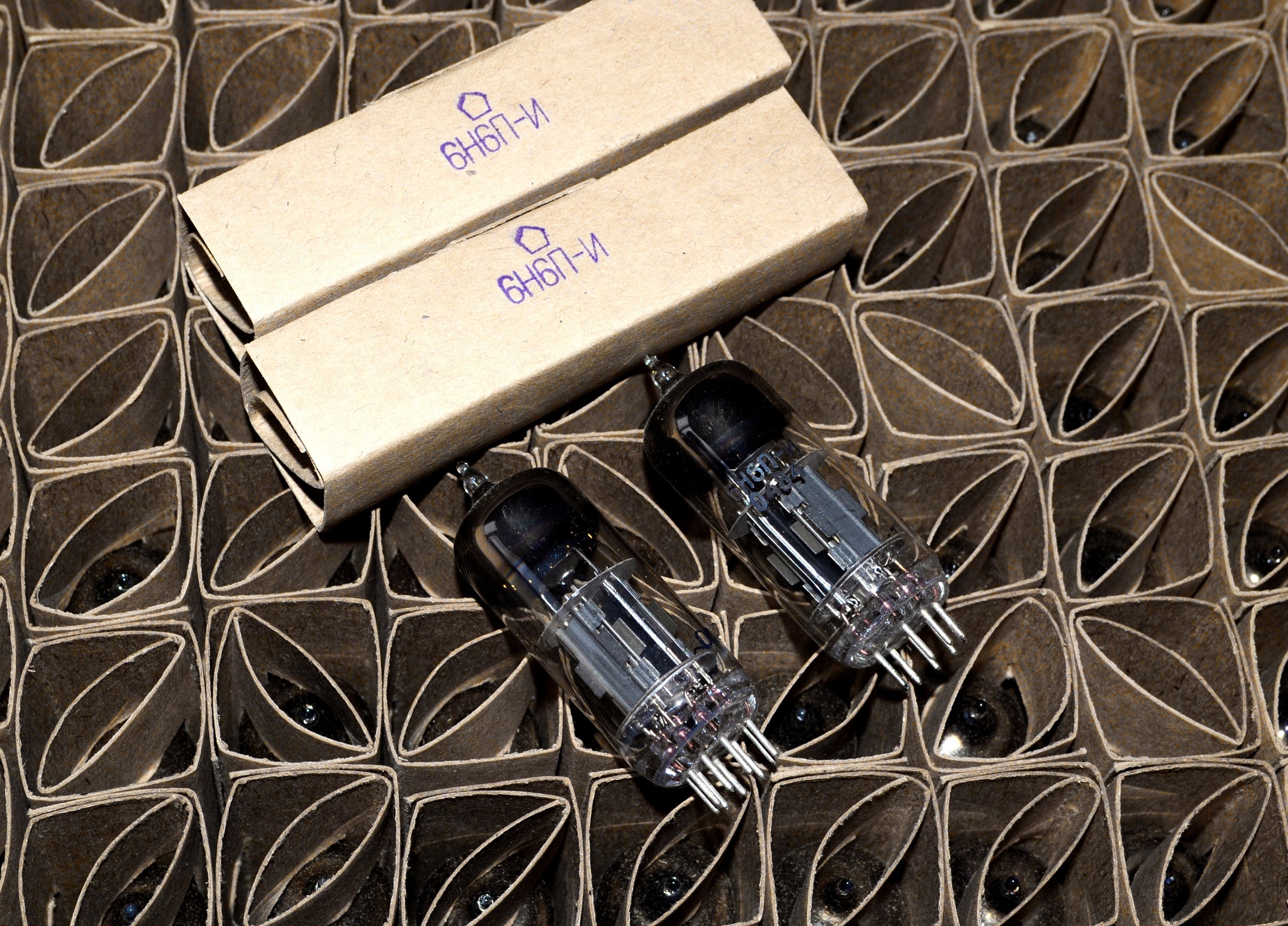 4 Pcs 6N6P-I = ECC99, E182CC Double Triode Tube Soviet MATCHED DATE 04/ ...
