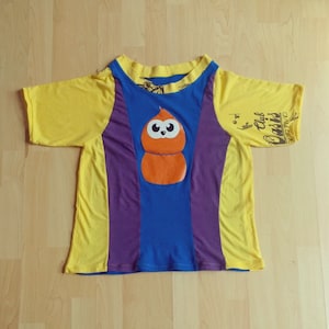 fUN tEE/zINGy/T-shirt/Upcycled Clothing/Eco/Recycled/Festival/Summer/holiday/Funky Clothing/Unique Clothing/For Women