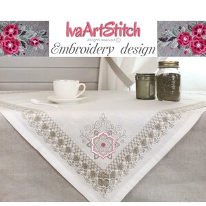 アップリケ機械刺繍デザイン様式化された花の花柄コーナーファイル即時ダウンロード