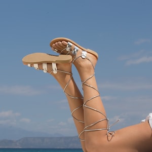 Griechische Ledersandalen, Gladiator Sandalen, Sandalen, Schnürsandalen, Handgefertigte Leder, Ledersandalen, Silber Sandalen, Kionas Sandalen, GORGO