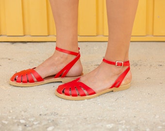 Close Toes Front Strap Criss Cross Ankle Straps Women Sandal