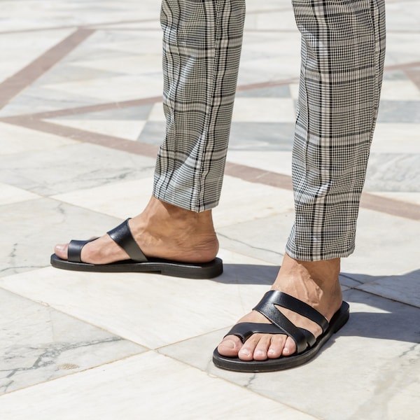 Griekse Romeinse stijlvolle slip op heren lederen sandalen, comfortabele zwarte lederen dia's, handgemaakt op bestelling kalfsleer zomer heren sandalen, ZEUS