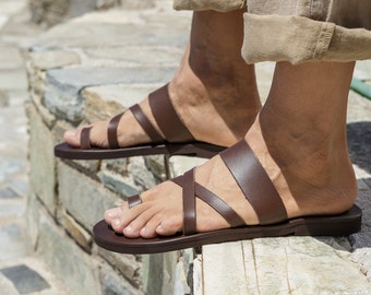 Sandalias de cuero para hombres hechas a mano ~ Sandalias de hombre de estilo romano griego ~ Zapatos de verano para hombres marrones de calidad hechos de cuero genuino ~ Kionas ~ APOLLON