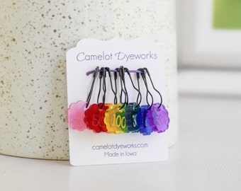 Set of 8 Removable Stitch Markers, Cast On Counting Numbers, Laser Engraved Acrylic Stitch Markers, Counting Stitch Markers - Rainbow