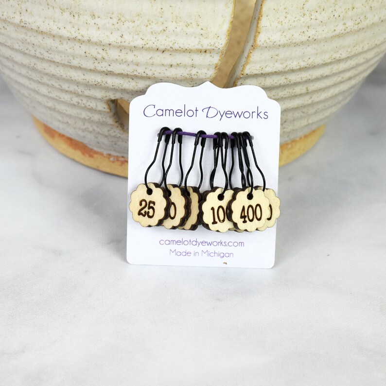 Counting Stitch Markers Set of 8 Removable Stitch Markers Birch Cast On Counting Numbers Laser Engraved Wood Stitch Markers