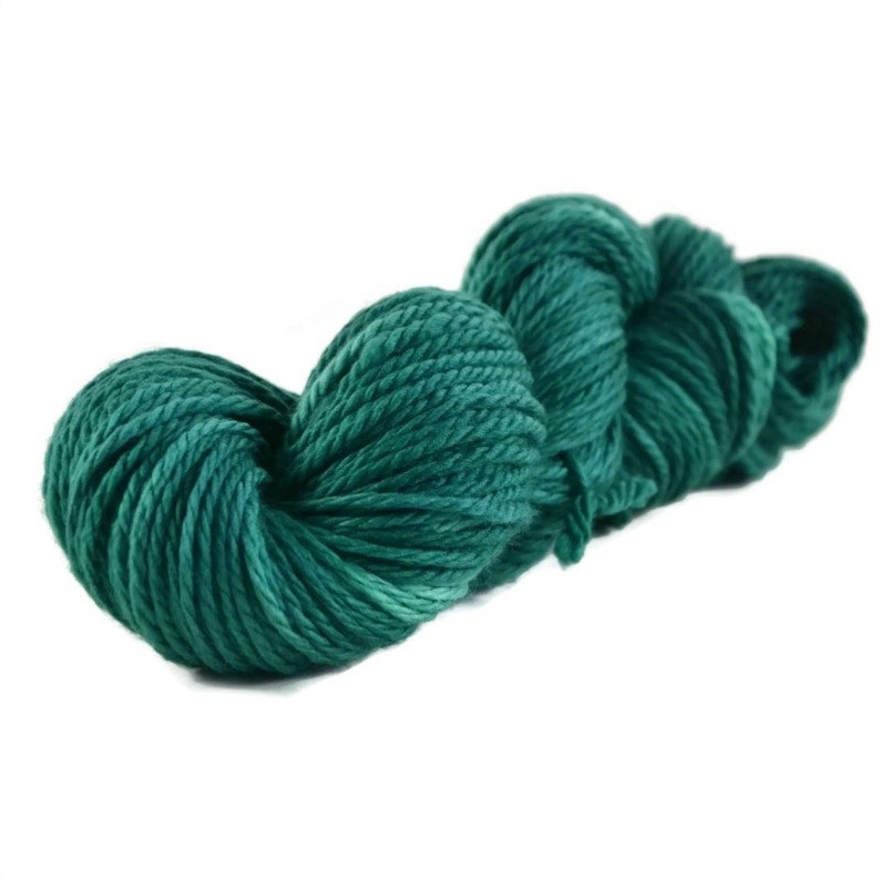 bulky merino Merino yarn green yarn bulky weight yarn superwash merino yarn chunky yarn green 100/% Merino Emerald Bulky Yarn