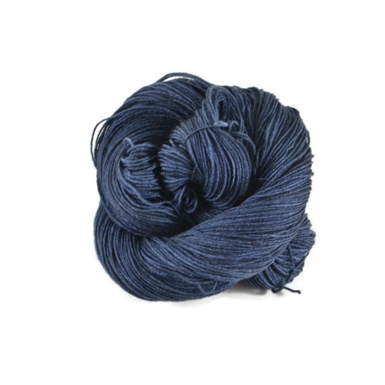 Merino Nylon sock yarn fingering weight yarn 7525 Superwash MerinoNylon wool sock yarn blue Sock Yarn Navy superwash merino