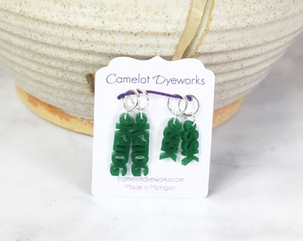 Set of 4 Stitch Markers, SSK and K2TOG, Laser Engraved Acrylic Stitch Markers, Decrease Stitch Markers - Green