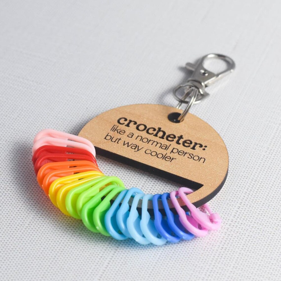Keychain Marker Set of 20 Locking Stitch Markers Plus Holder, Stitch Marker Holder With ...