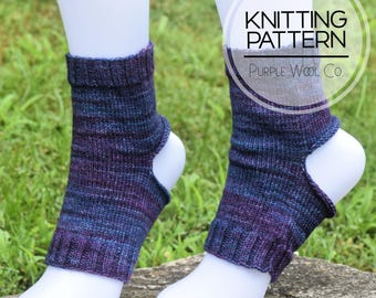 BASIC YOGA Socks Knitting Pattern | PDF Socks Knitting Pattern | Fingering weight yarn | Double Point Socks | Knitting Pattern