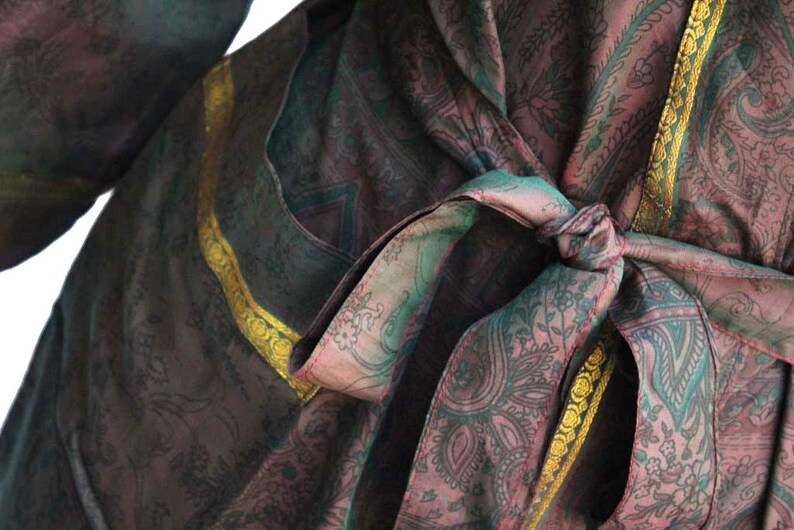 Beach Robe Kimono Robe Swim Wear Robe Night Wear Vintage Sari Robe Saree Kimono Robe Kimono Gown Kimono India #K163