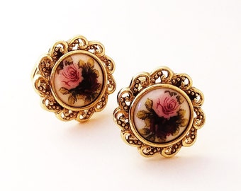 Gold Tone Filigree /& Blue Oval Cabochon Clip On Earrings Vintage 1980s 1990s Large Unsigned 1928 Designer Dome Clip Ons