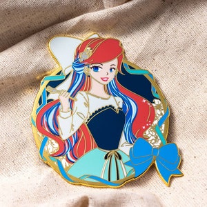 Princess Lovely Locks Series - Dream Maiden Ariel - Mermaid Fantasy Pin