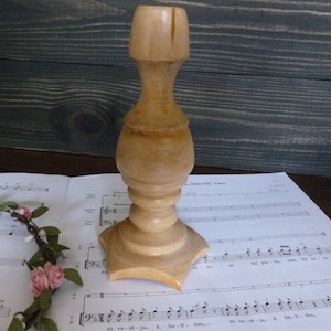 Houten kandelaar