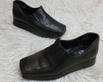 Vintage Leather Shoes.  Lilian shoes Made in Italy. Size UK 4, Eur 36, US 6