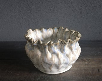 Liv Arthun Ceramic bowl Scandinavian Modern