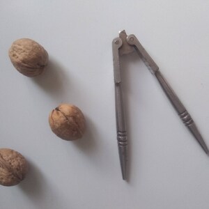 Nut press - nutcracker Stainless Steel.