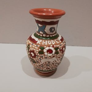 Keramikvase. Handarbeit in Griechenland. Rhodos