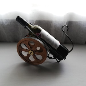Portabotellas de vino sueco Hierro con madera Sueco hecho a mano