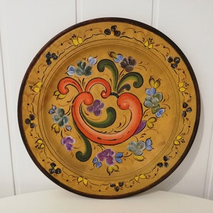 Rosemaled Wooden wall dish - Scandinavian Hand Painted wooden dish