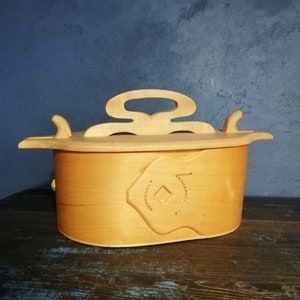 Tine Box Groot Formaat Vergrendeling Deksel Gebogen Hout Noorse Folk Art Vintage