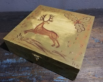 Vintage 1982  box Hand-painted-Scandinavian