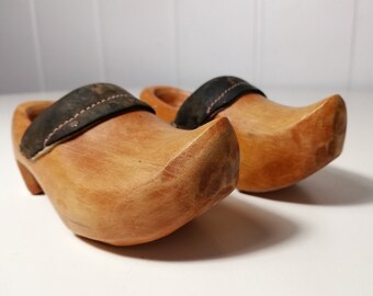 norwegian clogs