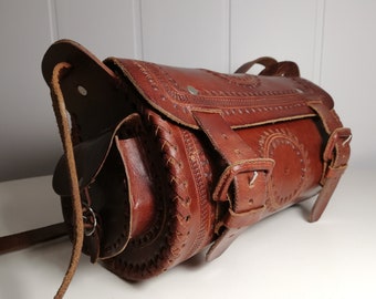 Brown Leather barrel bag / Crossbody bag